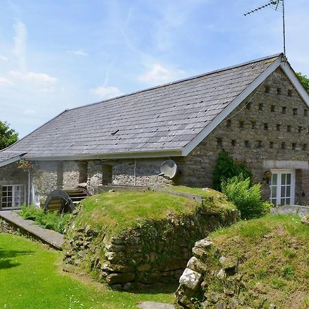 Dovecote-Tnq Villa Камелфорд Екстериор снимка